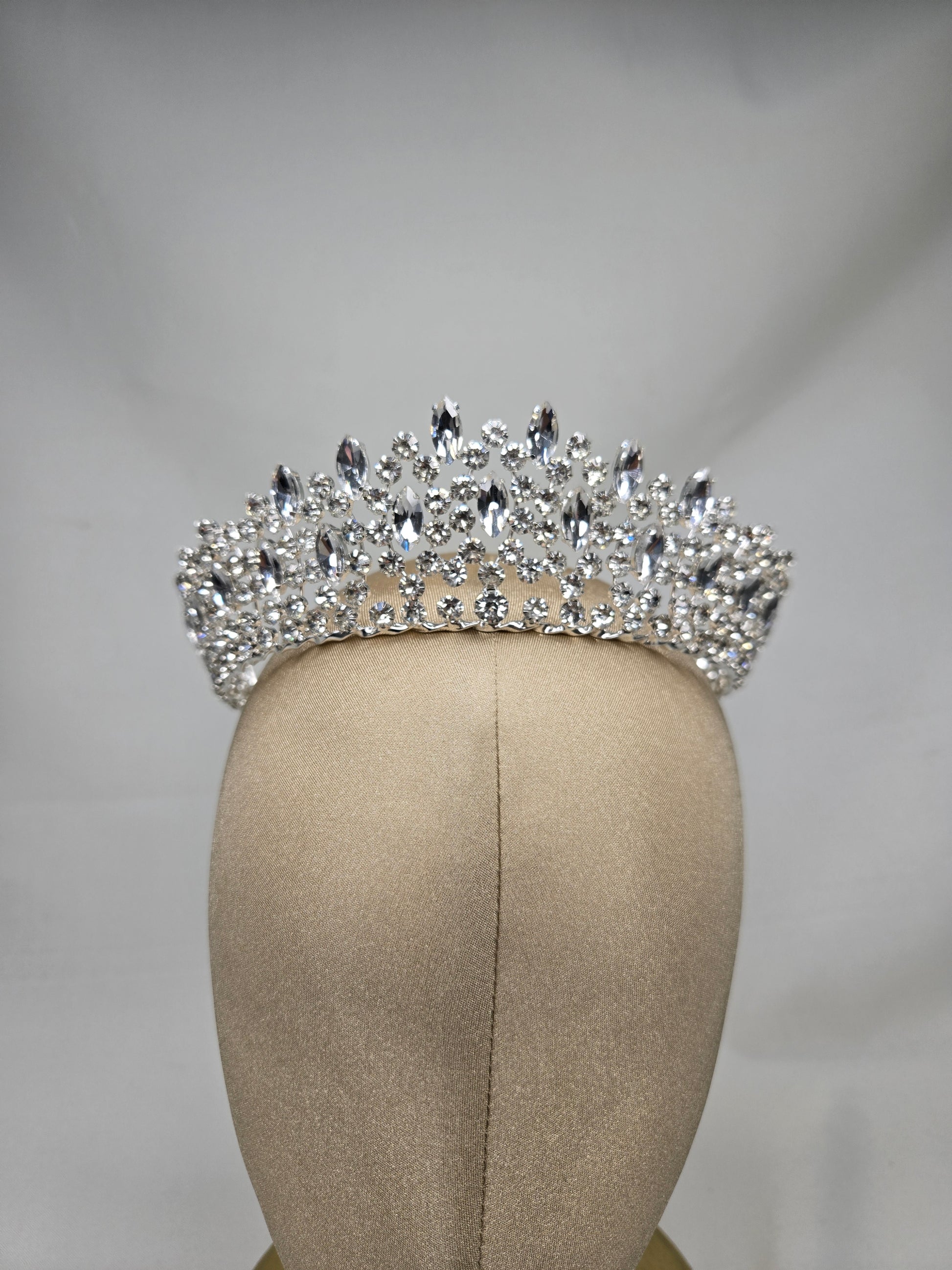 Tiara Diamantes